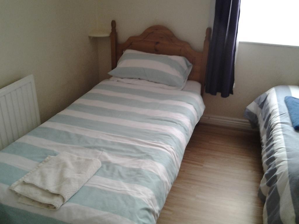 Tredegar Arms Budget Guesthouse For Walkers/Cyclists/Contractors/Traveler Merthyr Tydfil Exterior foto